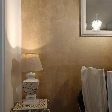 Golden Sunrise - 4 Ul.petra Svacica11 דירה באסקה וודה